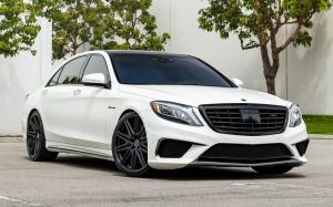 Mercedes-AMG S63 Matte White by Boden Autohaus on Vossen Wheels (CV10) '2019